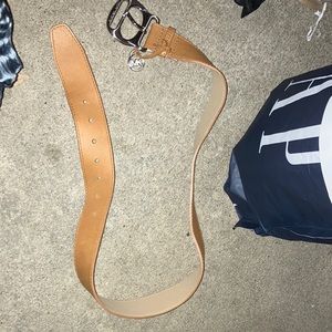 Leather camel colored Michael kors belt
